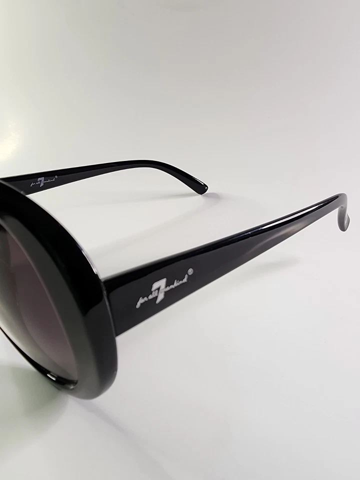 Gafas de sol Jackie O redondas negras de gran tamaño 7 For All Mankind MAGNOLIA  Foto 2 de 4