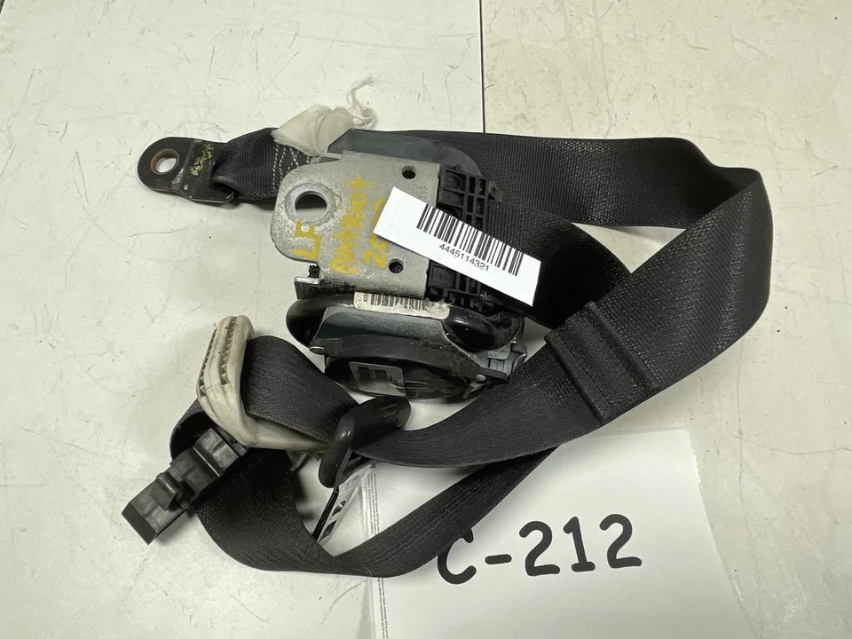 Jeep Patriot 2009 retractor de cinturón de seguridad delantero izquierdo del lado del conductor OEM+ Foto 4 de 4