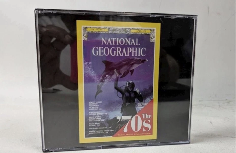 Complete National Geographic In Wooden Box - Read - Image 3 of 4