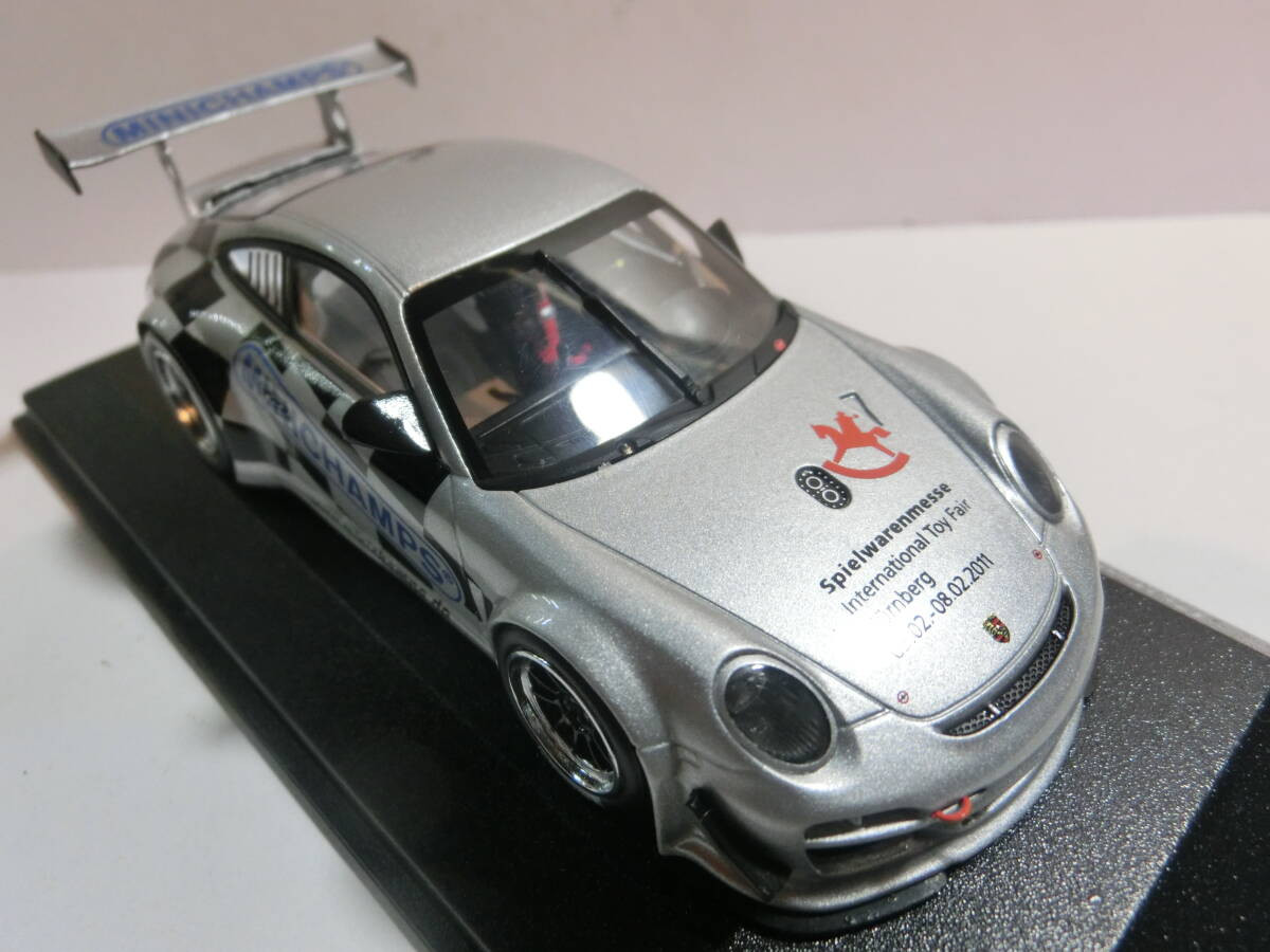Pma 1/43 Porsche 911 Gt3R 2011 Neulunbert In Fair Memories Pma 1/43 Porsche 911 Gt3R 2011 Neulunbert In Fair Memories