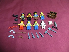 LEGO PIRATES MINIFIG LOT  , 8  MINIFIGURES LOT & ACCESSORIES