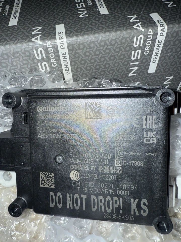 Genuine OEM Nissan 28438-5KS0A Front Cruise Control Distance Sensor Assy - Image 4 of 4