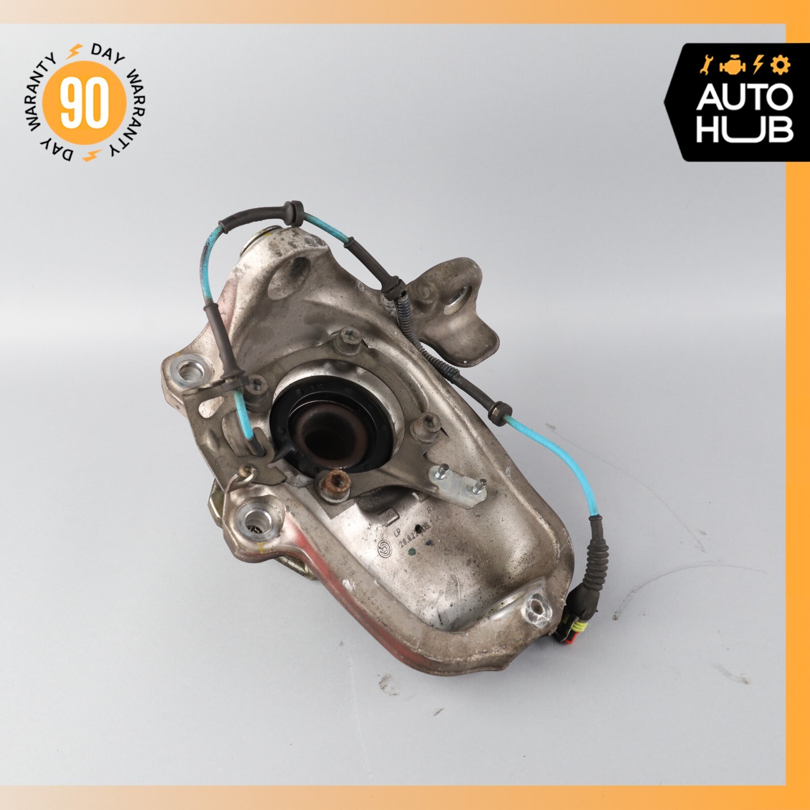 03-10 Maserati Quattroporte M139 Front Left Side Spindle Knuckle Hub OEM 29k