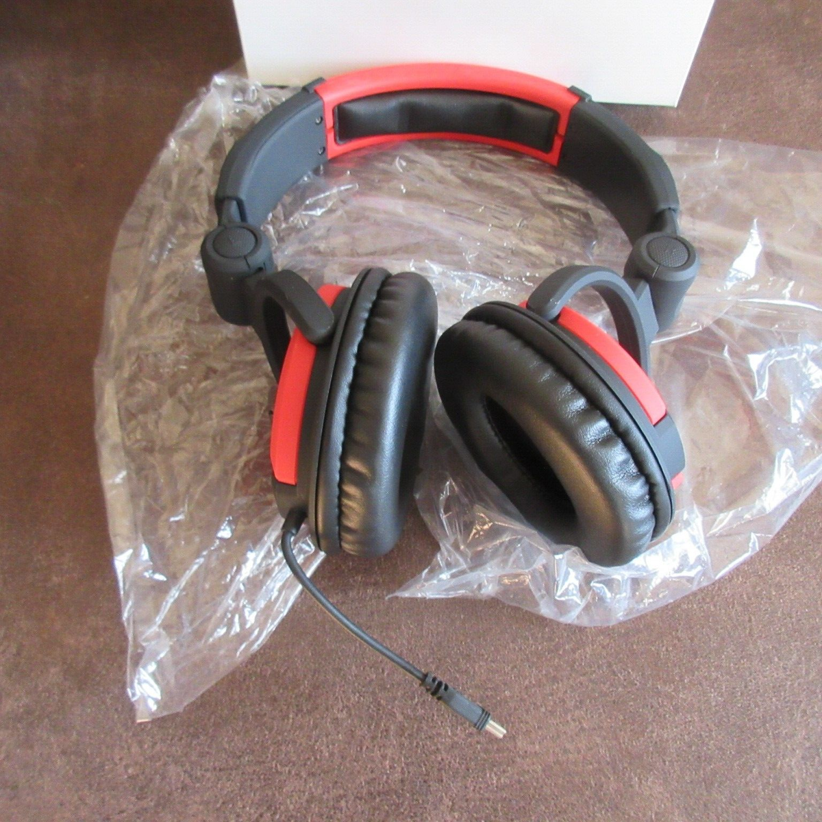 UCLEAR HBC Anywhere Headphones WPS 71-8026 NOS item No Helmet - Main Image