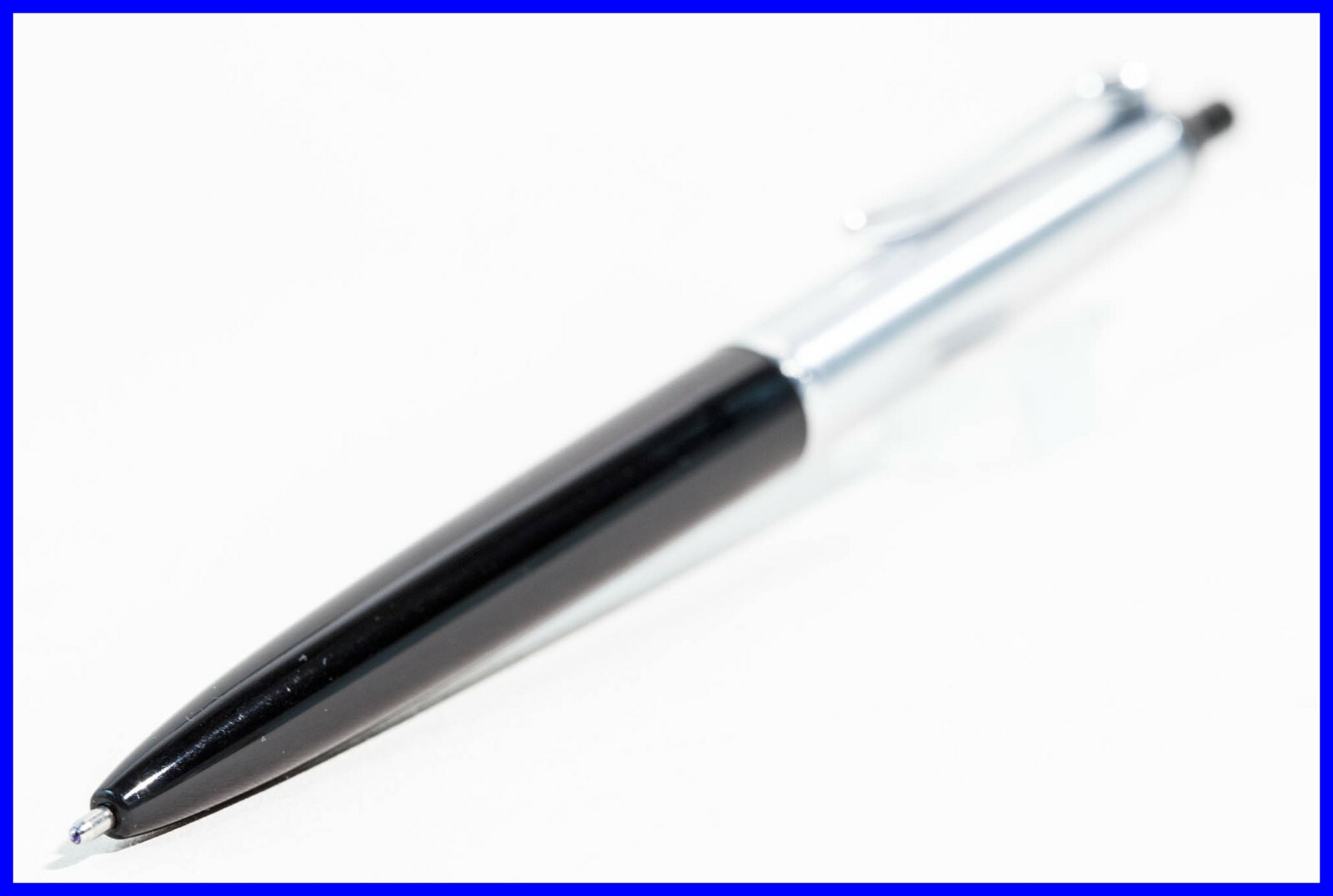 PELIKAN ballpoint pen R15 BLACK & STEEL, 1961 1963 DESIGN; freshly
