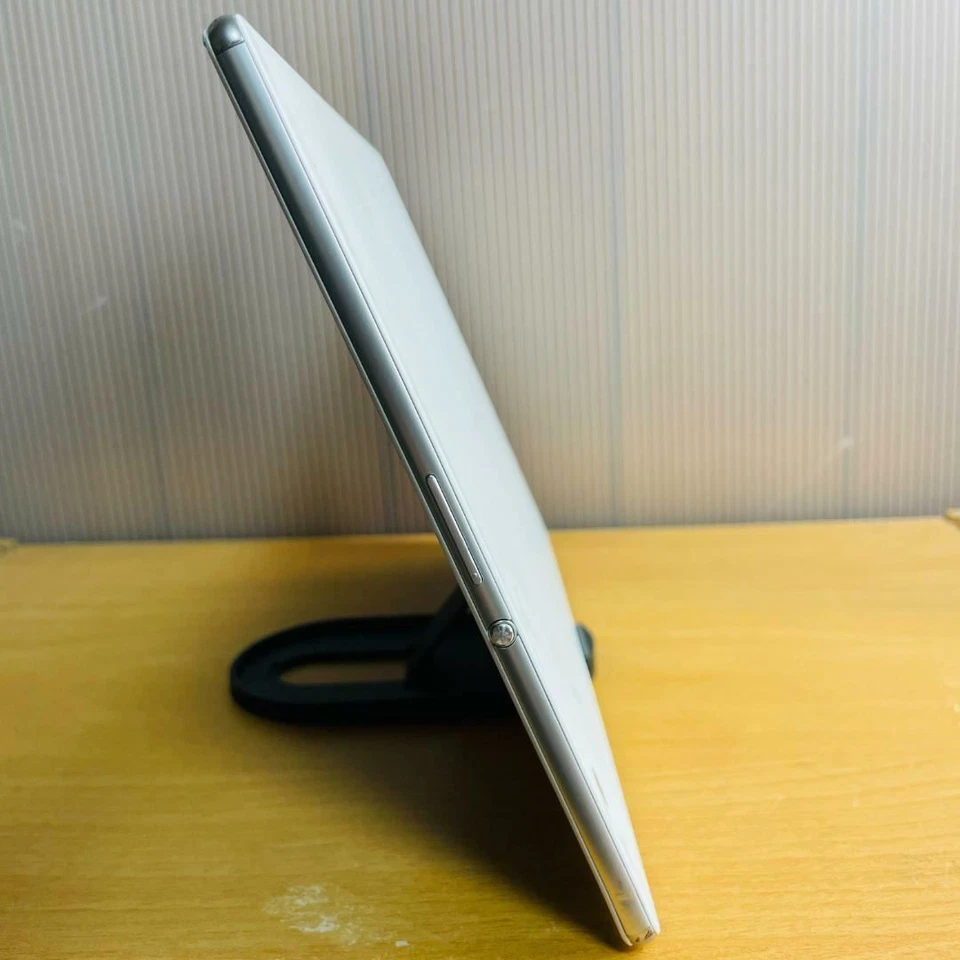 SONY Xperia weiß Z4 SOT31 SIM entsperrt 10,1 Zoll Display gebraucht - Bild 4 von 4