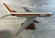 VTG Boeing 767 Display Space Model  1/100 Sca...