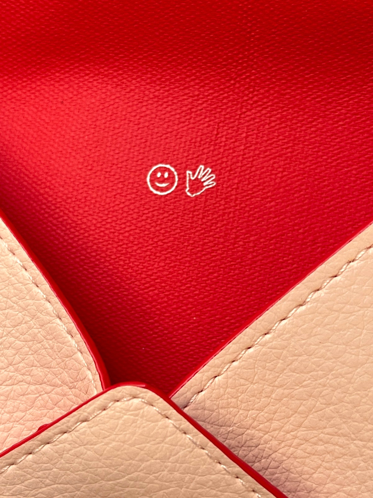 💌 Glossier Pink ENVELOPE Pouch BRAND NEW + Drawstring Bag + Box LIMITED EDITION