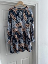 Ladies Size 12 Blue Mix Floral V Neck Dress Boohoo Long Sleeves Preowned Used GC