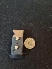 14k yellow gold heart shaped CZ stud earrings