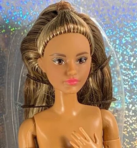 Barbie Looks #15 Collector Doll Karl Face 2023 Petite Made to Move Mattel New