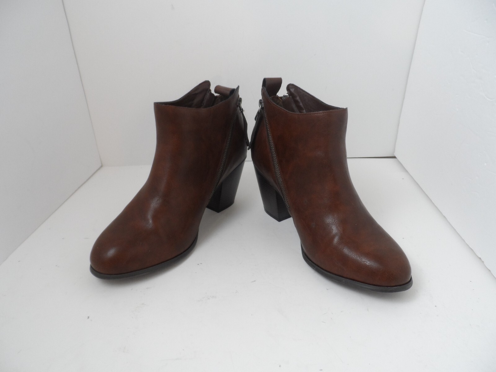 Torrid Women's Brown 2 Side Zippers Ankle Fashion Bootie Boots Size