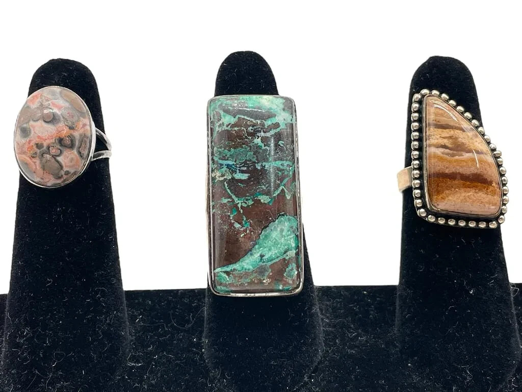 THREE VINTAGE STERLING SILVER STATEMENT RINGS FEA… - image 2
