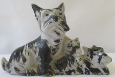 VINTAGE OCCUPIED JAPAN SCOTTIE DOG TERRIER MOTHER PUPS FIGURINE