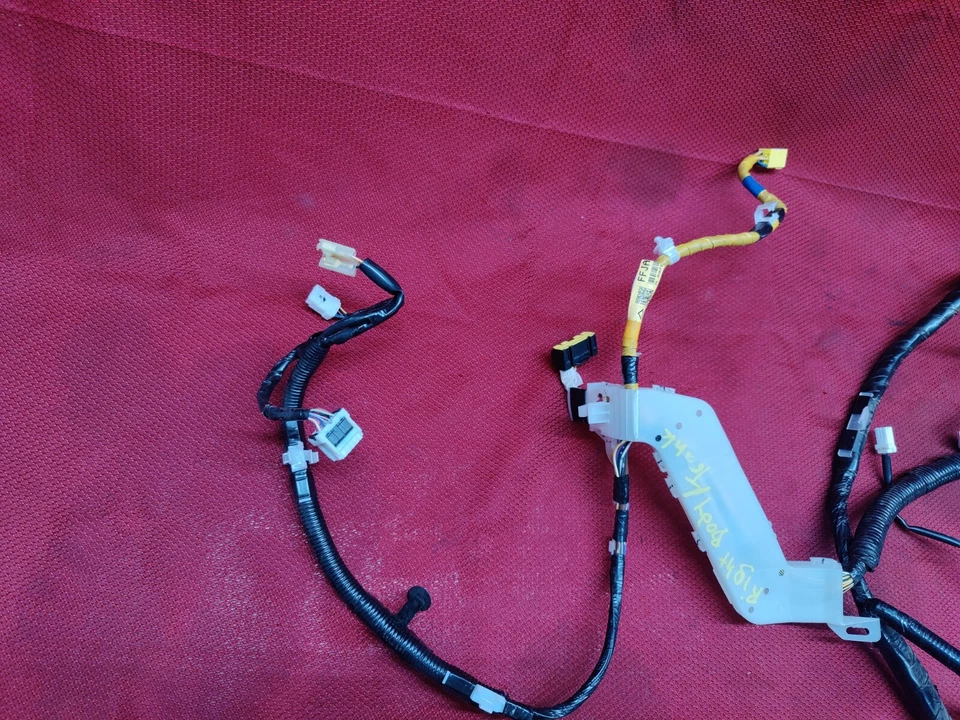 IMPREZA CROSSTREK CUERPO INTERIOR PASAJERO DERECHO + CABLEADO MALETERO ARNÉS CABLE Foto 2 de 4