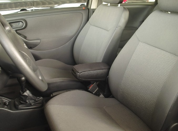 Accoudoir Opel Corsa C pour Soulager le Bras et Ranger vos Objets en Toute Sécurité
