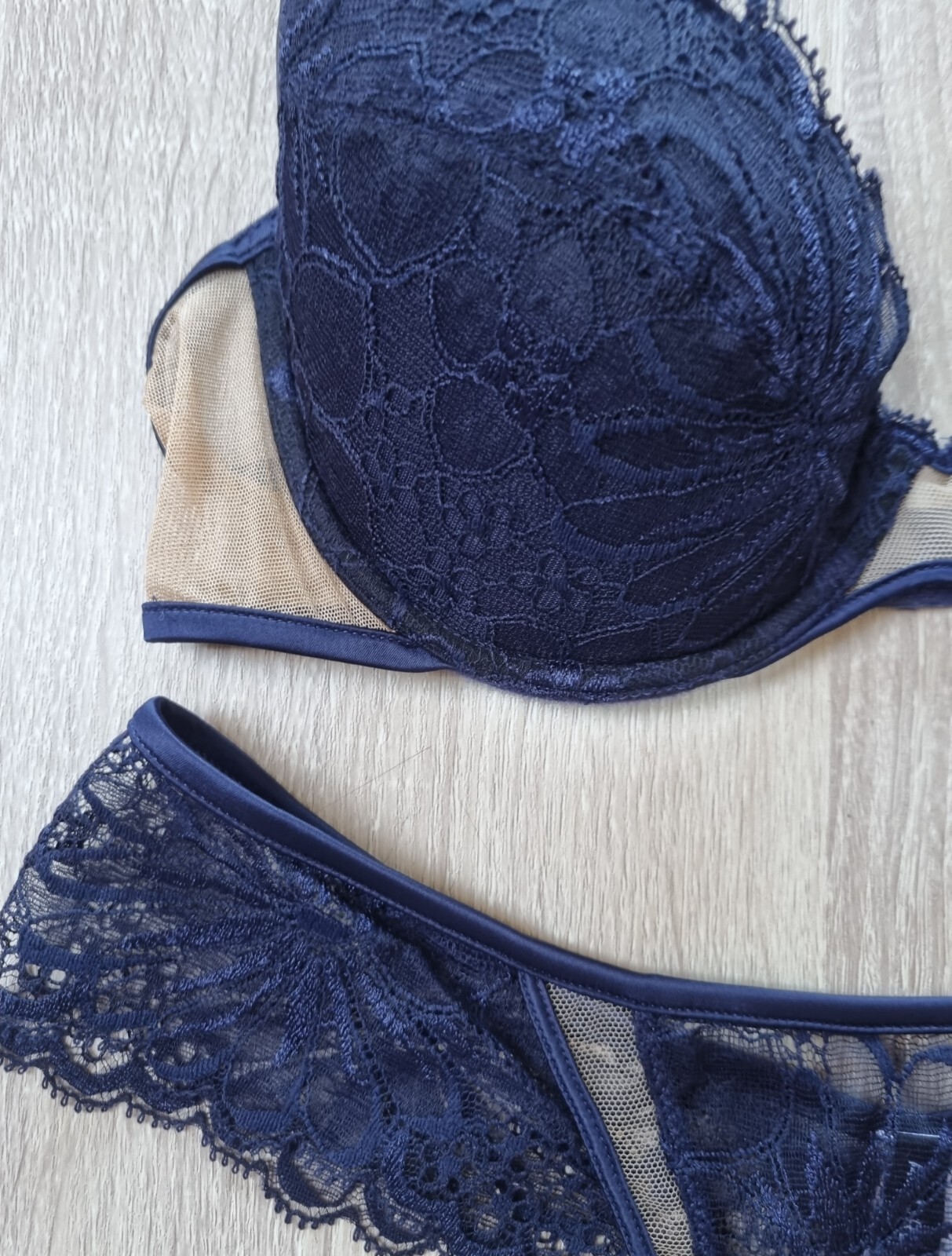 ENSEMBLE VALEGE SG FR90B+STRING T/M LUXIA rose/noir