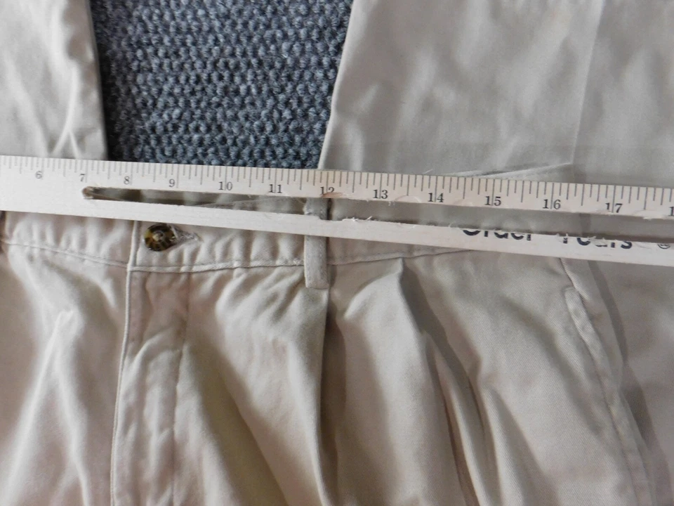 Calça masculina Izod 20 Husky bege reta chino cáqui - Imagem 3 de 4