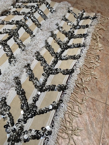 Moroccan Vintage Handira Wedding Blanket Handmade Berber Sequins Rug 03YS00451 - Picture 9 of 12