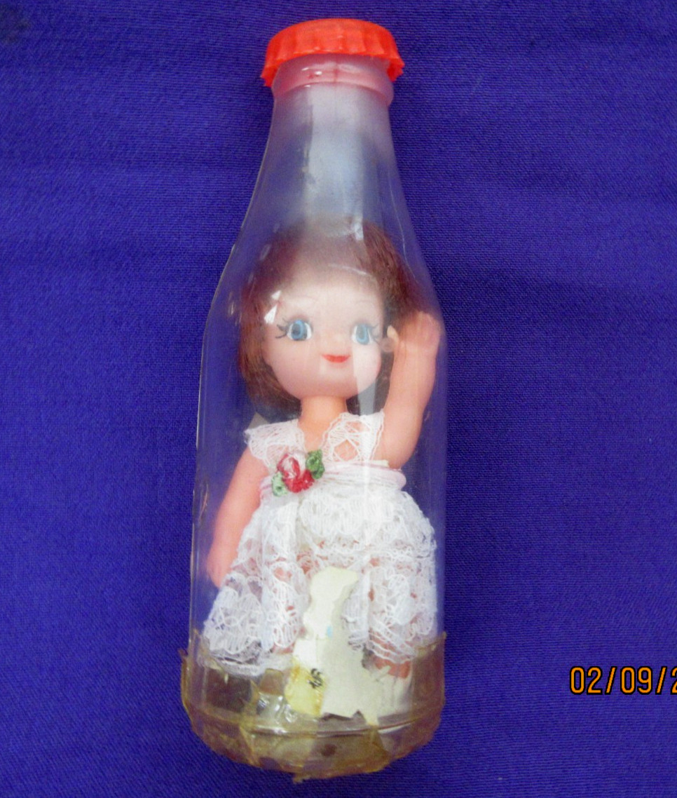 Vtg Cola Kids 1970s Redhead Doll In Soda Bottle, Hong Kong MINI MINIATURE DOLL