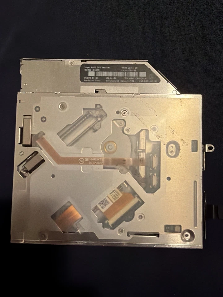 Apple MacBook Pro A1278 Super Multi DVD Rewriter Drive GS31N 678-0612A - Image 2 of 3