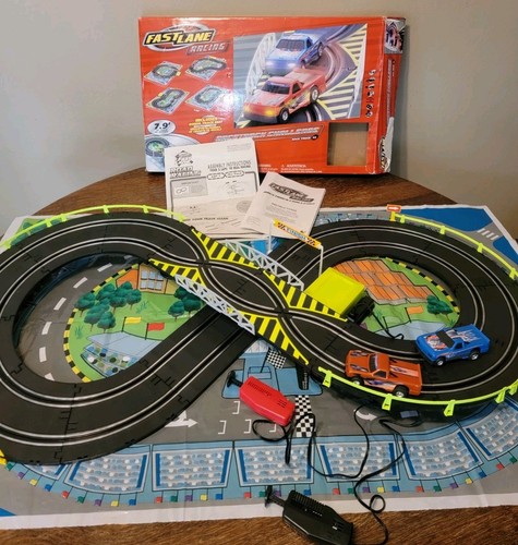 Toys R Us Fast Lane Racing Slot Truck Racetrack Set COMPLETE NASCAR Cars Driving