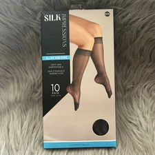 Silk Impressions Sheer Knee Highs Women's Size O/S Black 20 Denier Socks