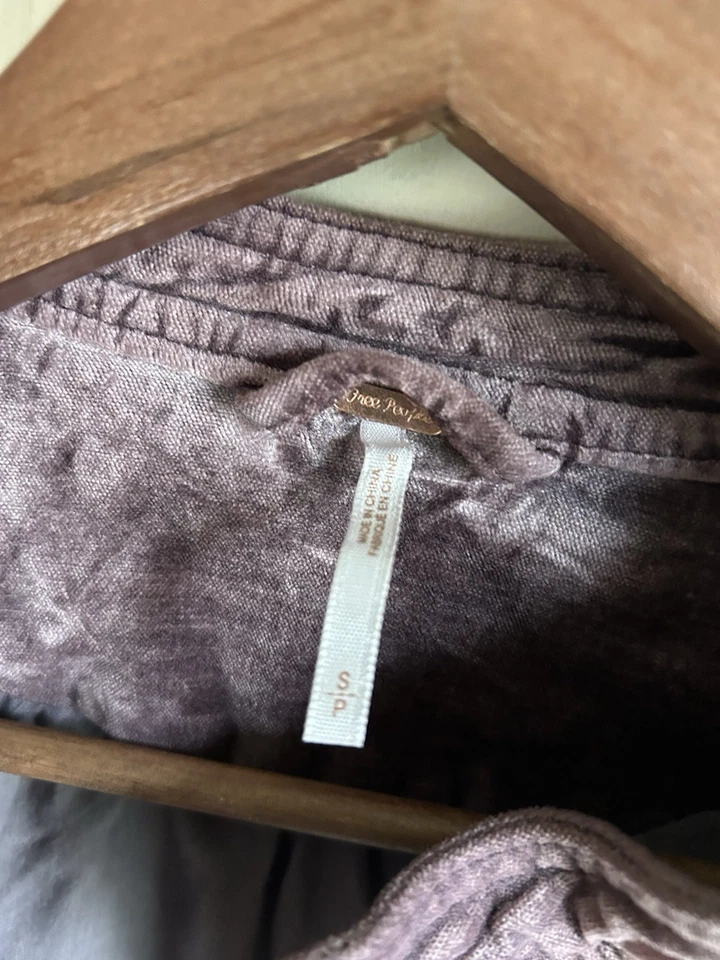 Chaqueta de terciopelo Free People con encaje para mujer S Fairy Goth Moto con cordones cremallera púrpura NUEVA Foto 2 de 4