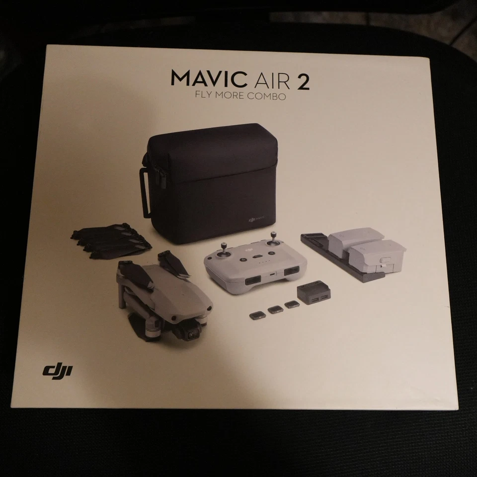 DJI Mavic Air 2 Fly More Combo Camera Drone Excellent condition  - Image 2 of 4