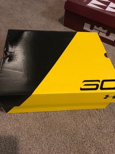 curry 2.5 red white and blue