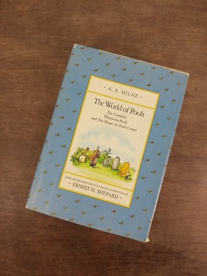 Winnie The Pooh: The World of Pooh Complete by A. A. Milne 1985 Printing