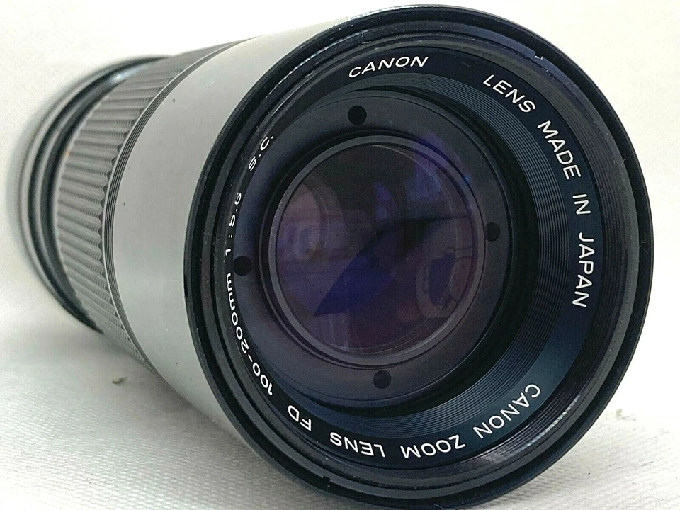【 N. MINT / Rare "O" 】 Canon FD 100-200mm F/5.6 S.C. MF Zoom Lens from Japan JPN - Image 3 of 4