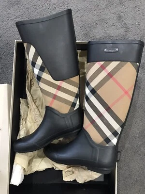 burberry check panel rainboots