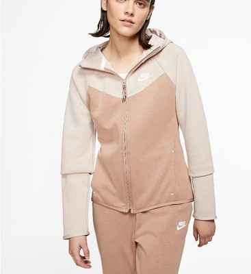 nike sportswear windrunner tech