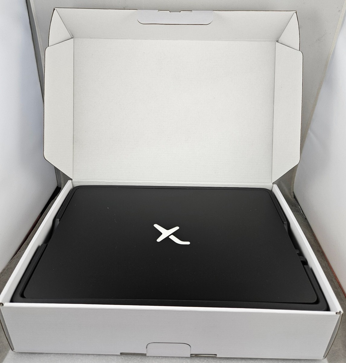 MIRAXESS MIRABOOK- 13.3-inch -Lapdock-Smartphone Dock 1080