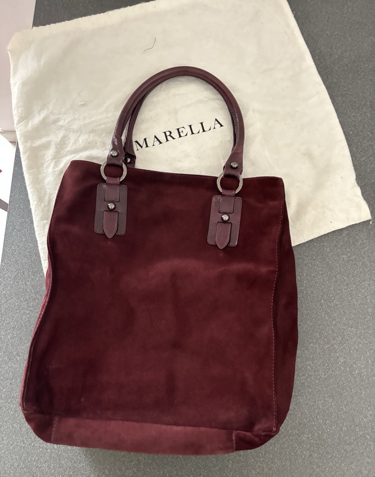 Borsa Marella in pelle scamosciata color vinaccia