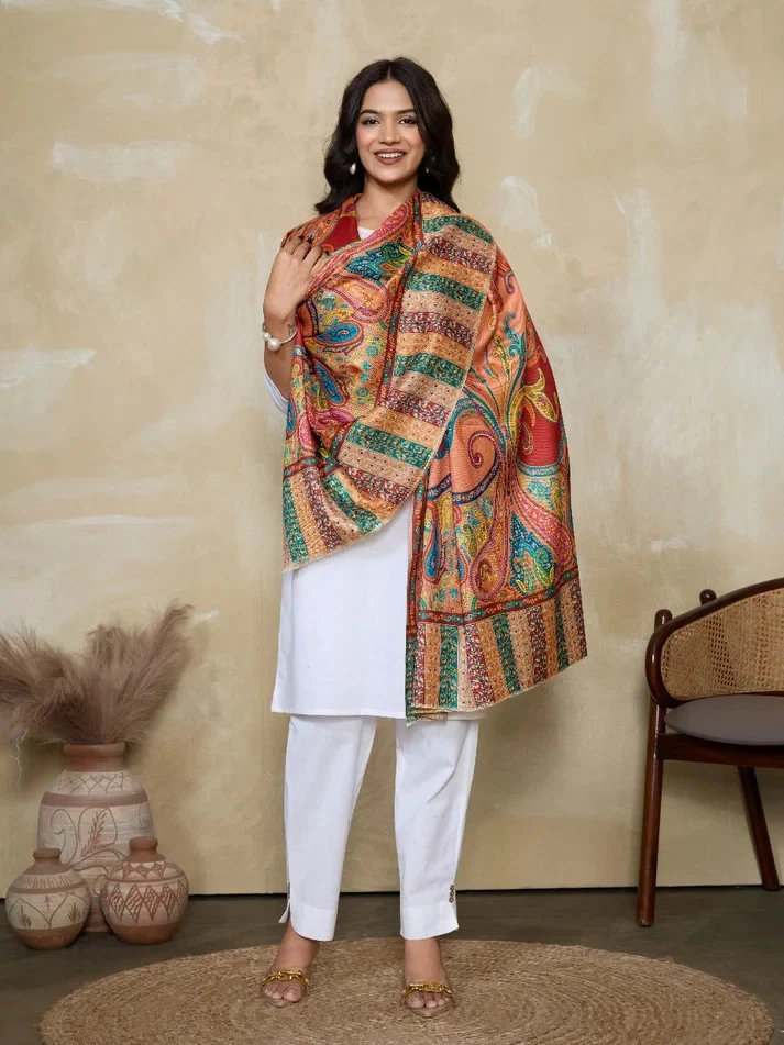 Modern Printed Women's Scarf or Stole Casual Winter Shawls Soft Warm for Casual - Image 3 of 4