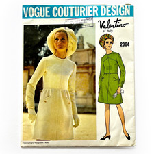 Vtg 1960s Valentino of Italy Vogue Couturier 2064 Dress Pattern Size 8 Uncut