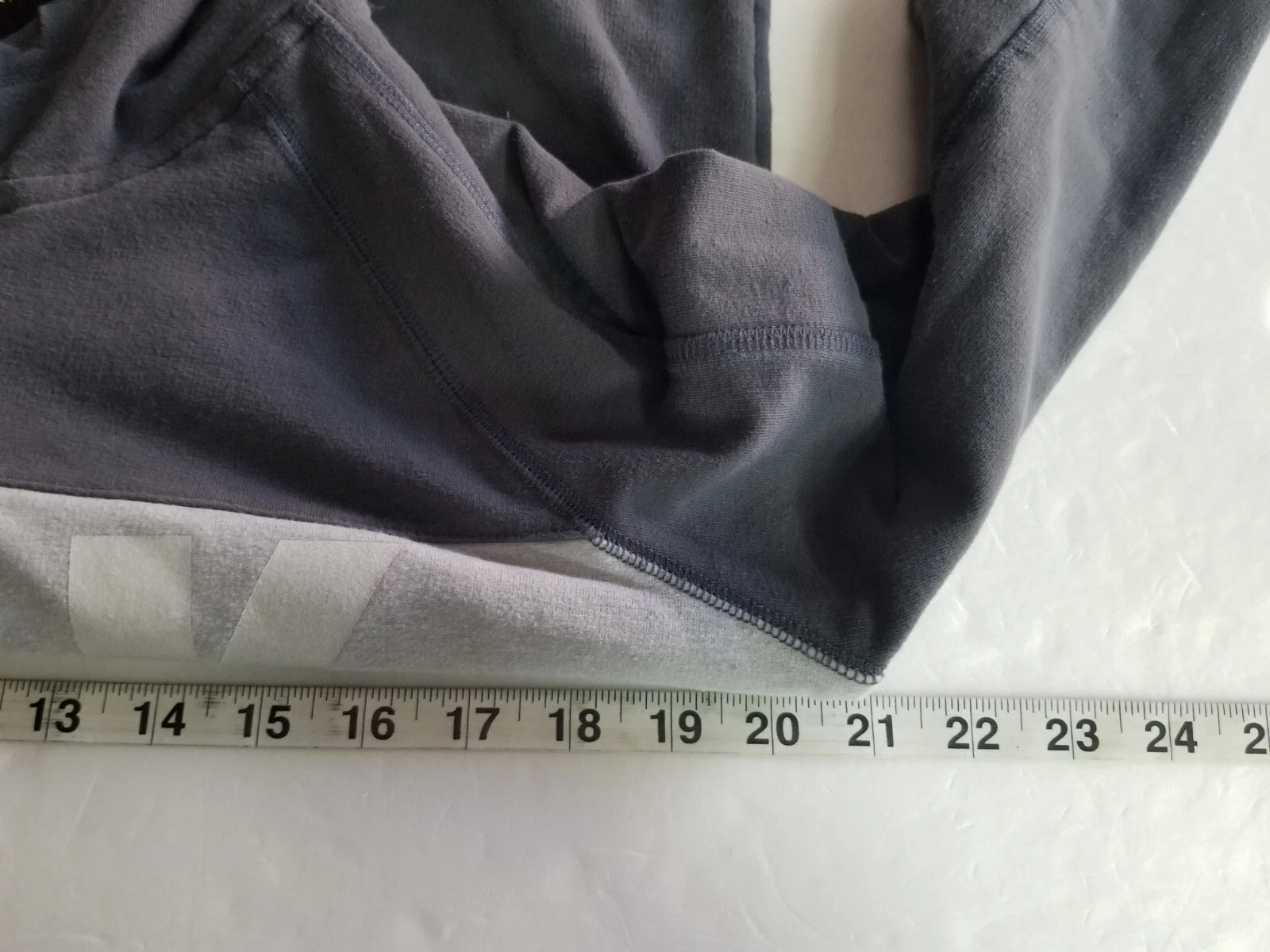 UNDERCOVER Felpa donna rosa Victorias Secret piccola grigia con cappuccio logo tasche spellout