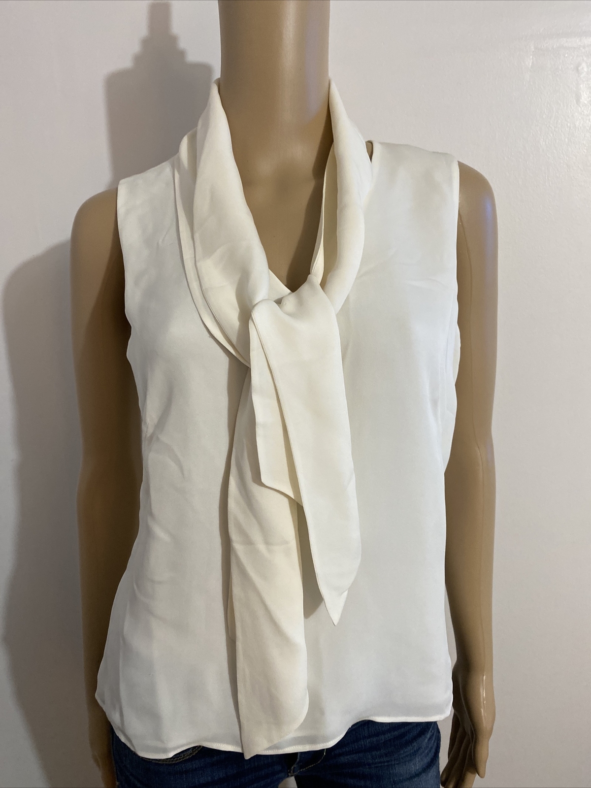 CASUAL CORNER Sleeveless Tank Top Blouse 100% SILK Size 6 Cream Color  Women's | eBay