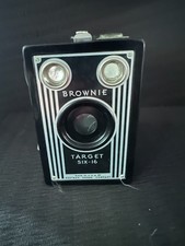 1940s Kodak Brownie Target Six-16 Film Box Camera Estate