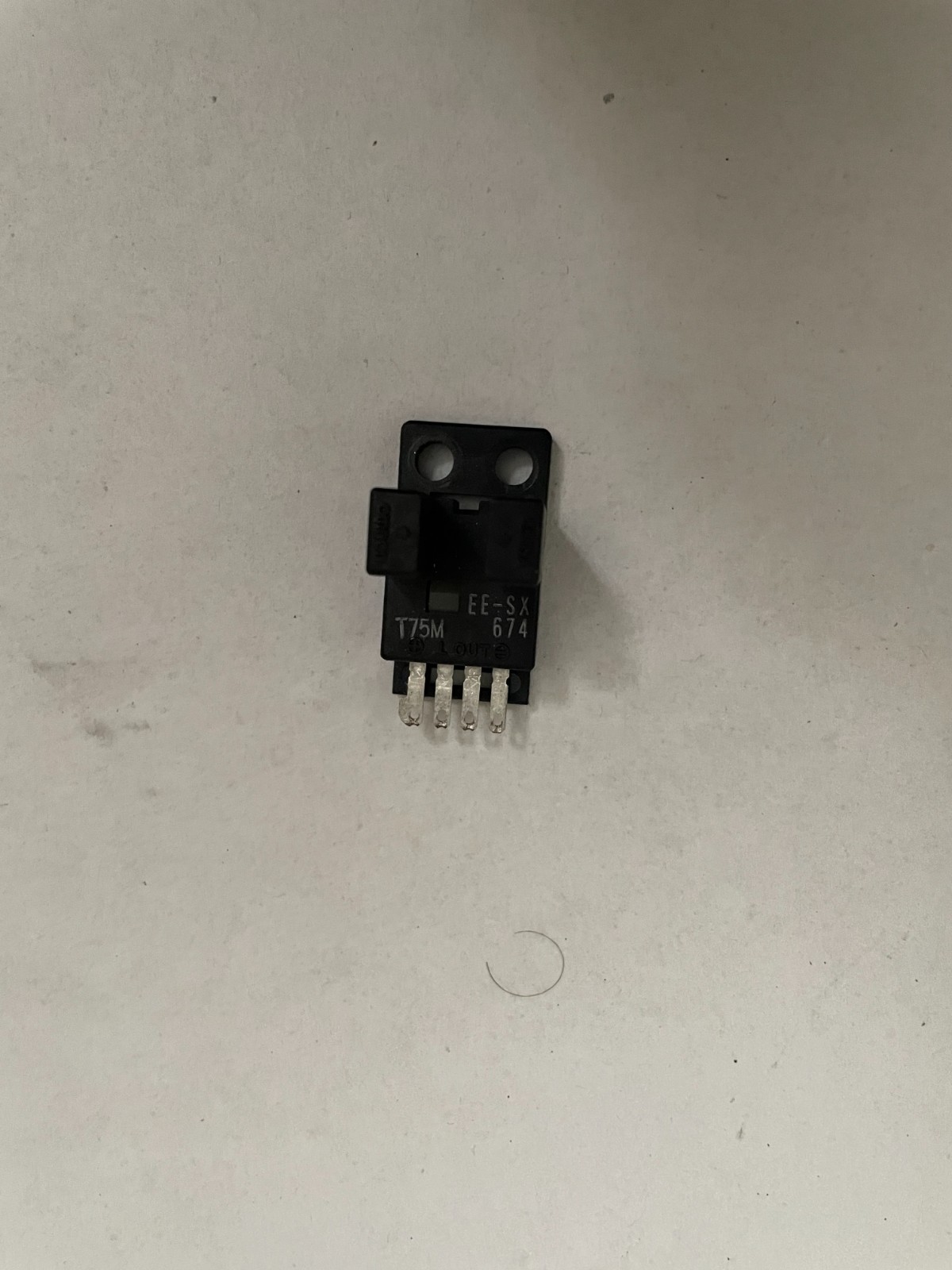 EE-SX T75M Omron photoelectric sensor - Blueshift Isocyte