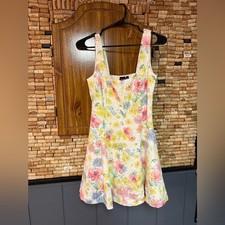 GAP Fit & Flare Floral linen blend zip closure dress size Small
