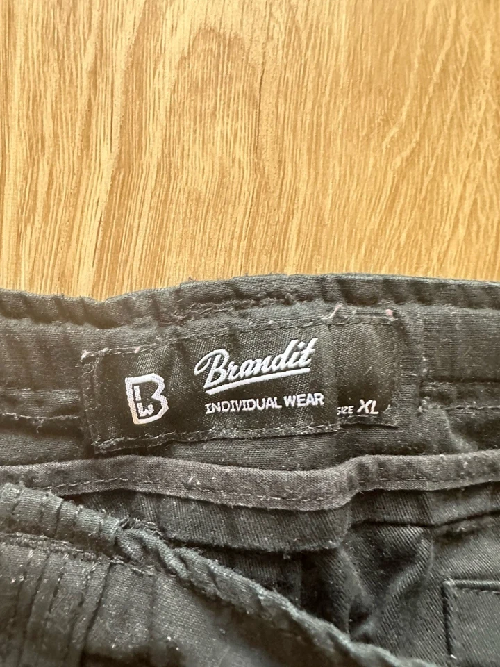 Cargohose von Brandit in Schwarz in der Größe XL - Bild 3 von 3