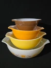 Vintage PYREX Town & Country Cinderella Nesting Mixing Bowls - Set of 4