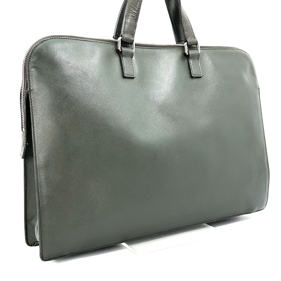 Auténtico maletín de negocios PRADA Saffiano de cuero verde Kahki Foto 4 de 4