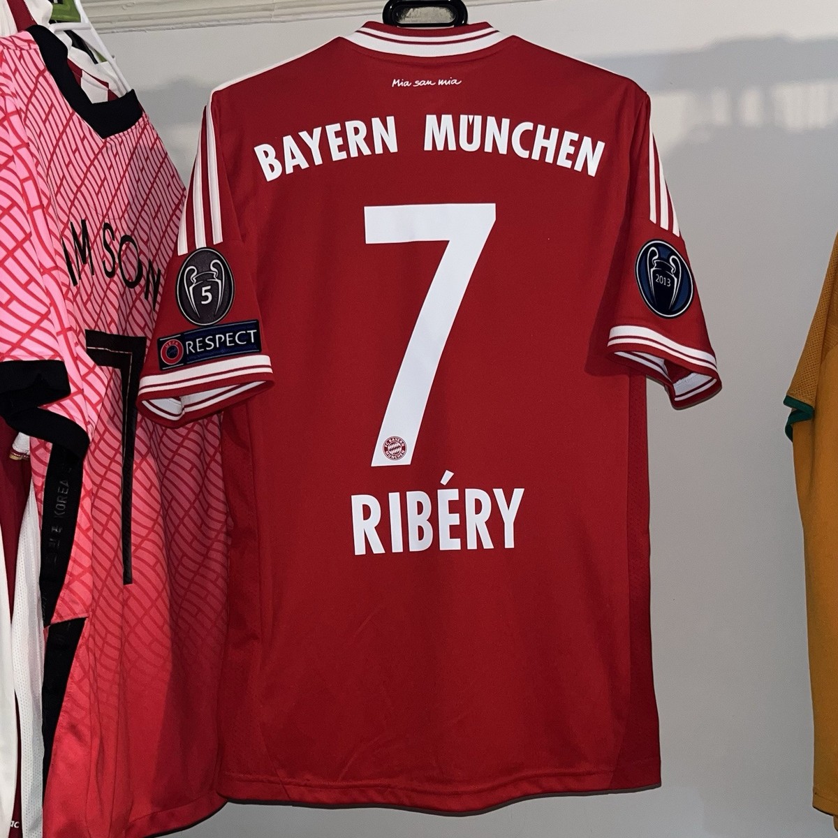 Bayern Munich 2013/14 Adidas Home Football Shirt UCL Ribery Mens