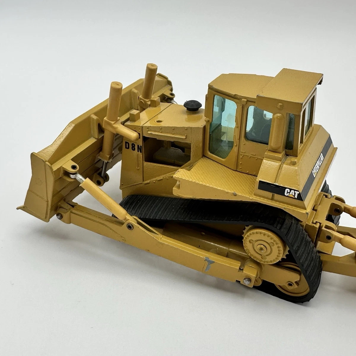 Caterpillar D9 In Vintage Manufacture Diecast Construction