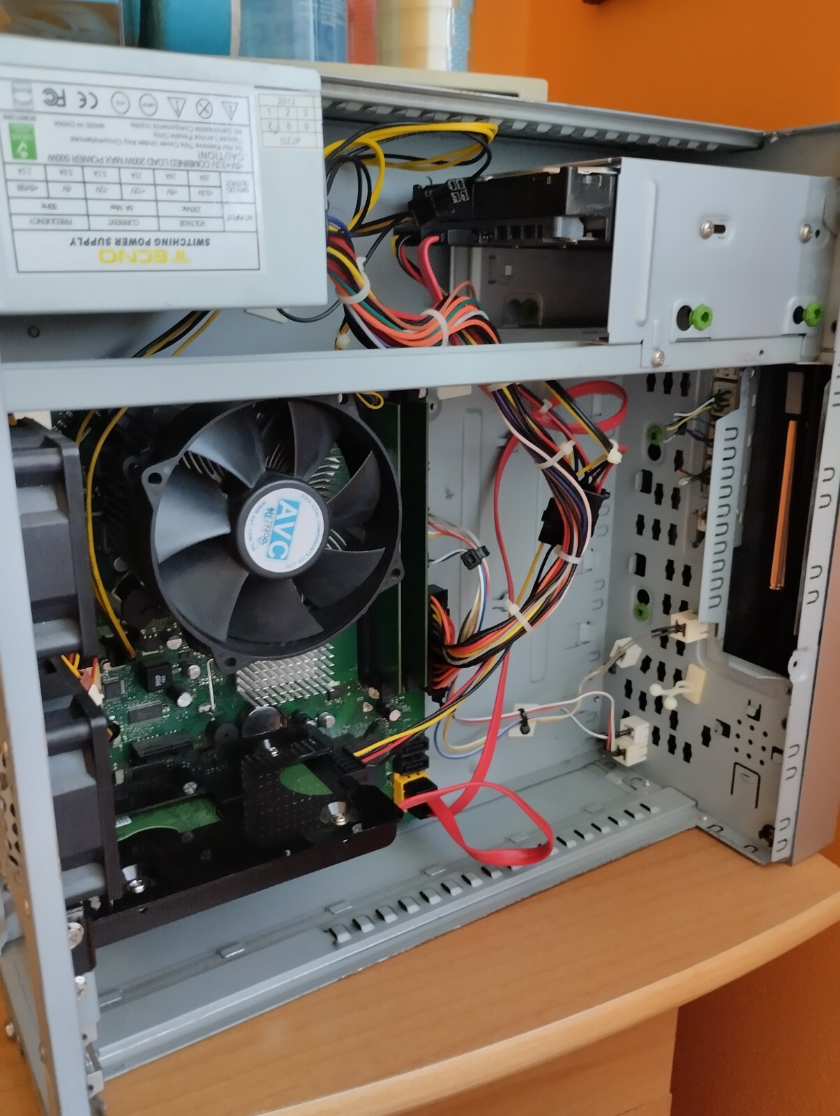 PC computer desktop usato pentium E58004gb ram /1600 2 HD500gb