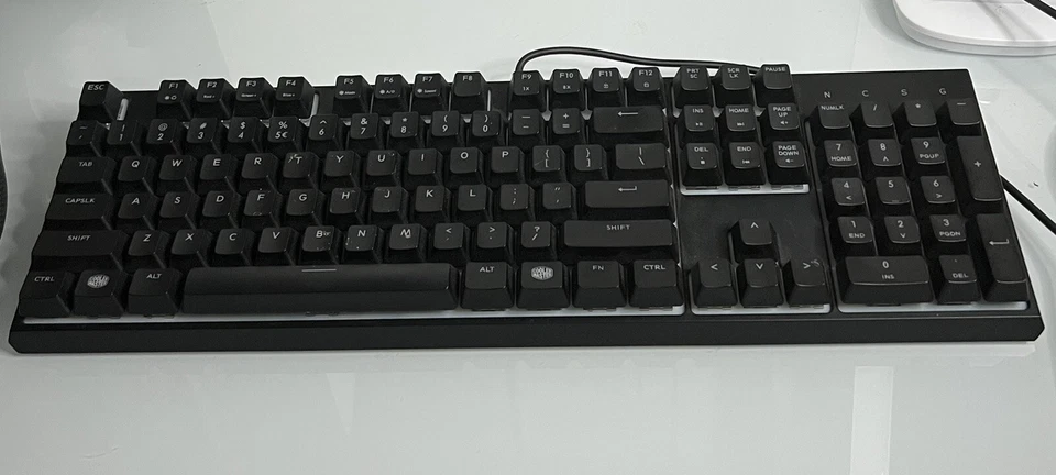 Cooler Master SGB3050 Gaming Keyboard tested In Working Condition - Image 4 of 4